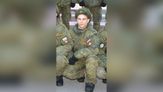 «Его затравили». Мать погибшего в Майкопе воронежского солдата рассказала о службе сына