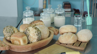 В Воронеже начали готовить хлеб из томатов  