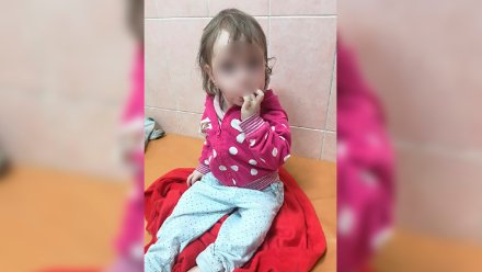 Воронежских матерей вызвали в полицию по делу о брошенной в коляске малышке
