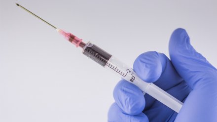В Воронеже начали лечить COVID-19 плазмой переболевших