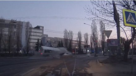 Погибшие в Воронеже подруги познакомились с водителем KIA за пару часов до ДТП