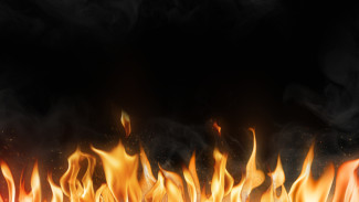 Воронежца эвакуировали из горящей пятиэтажки в Советском районе