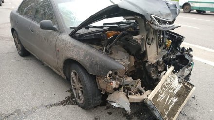 В Воронеже водитель Audi устроил массовое ДТП: пострадал человек