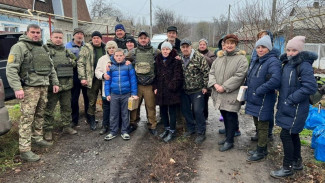 Воронежские единороссы передали гуманитарную помощь в Донецкую республику