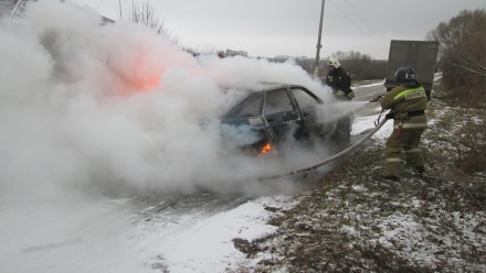 Четыре автомобиля сгорели в Воронеже за сутки