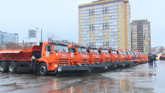 В Воронеже начался смотр коммунальной техники к зиме