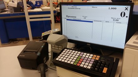 В Воронежской области продавец магазина забрала из кассы 119 тыс. рублей