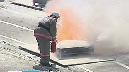 На стадионе Профсоюзов соревновались добровольческие пожарные дружины
