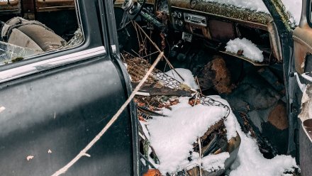 В центре Воронежа два человека пострадали при столкновении иномарок