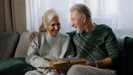 Новогодние выплаты пенсионерам предложили сделать ежегодными