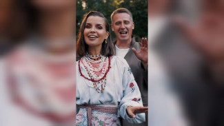 Исполнительница хита «Матушка-земля» записала песню с воронежцем