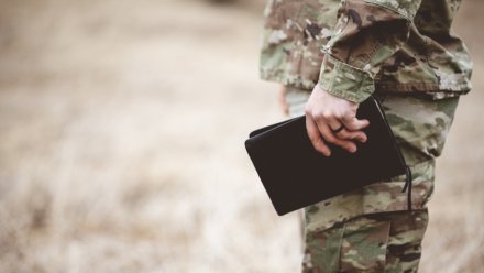 В Воронеже ещё 19 бывших мигрантов поставили на воинский учёт