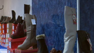 Воронежцев пригласили за зимней нескользящей обувью