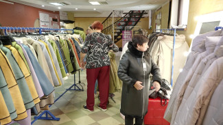 Воронежцев предупредили о больших скидках на осенние куртки