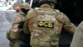 Украинец попытался провезти военную технику в Воронежскую область