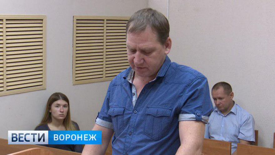 В офисе воронежского поисковика, осуждённого за хранение оружия, снова нашли пулемёт