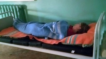 Воронежцы сообщили о лежащих в коридорах реанимации пациентах: появились фото