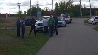 В Воронежской области пьяный лихач на джипе протаранил два авто и скрылся с места
