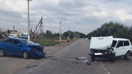 Пьяный водитель спровоцировал массовое ДТП с 3 пострадавшими в Воронежской области