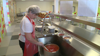 Кишечную инфекцию выявили у 5 сотрудников школьных столовых в Воронежской области