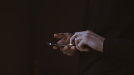 Курьера-мошенницу отправили в колонию за обман жительницы Воронежской области на 1 млн