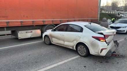 В Воронеже массовое ДТП парализовало движение на Антонова-Овсеенко