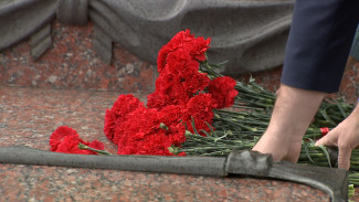 В Воронеже ветераны СВО и власти почтили память участников Великой Отечественной войны