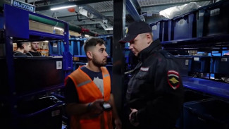 «Справедливая Россия» предложила отменить патенты для мигрантов