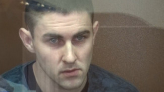 В Воронежской области начался суд над прапорщиком, угрожавшим автоматом 18-летней девушке