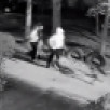 Подростки под камерами разгромили двор дома на улице Артамонова в Воронеже