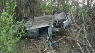 В ДТП с перевернувшейся машиной погибла жительница Воронежской области