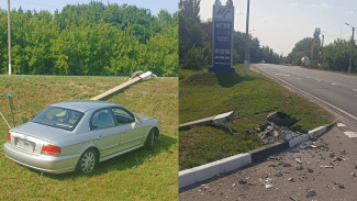 Десятилетний мальчик пострадал при столкновении Hyundai со столбом в Воронежской области
