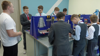 Болгарки и лобзики – детям. Как изменились уроки труда в воронежских школах