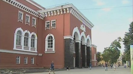 Мемориальную доску последнему императору откроют в Воронеже на проспекте Революции