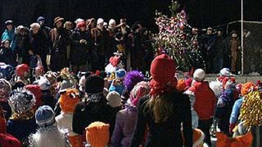 На катке спорткомплекса "Юность" устроили свой праздник