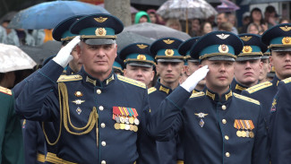 Лётчики, защитники и сыновья. В воронежской Военно-воздушной академии прошёл выпускной