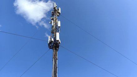  Мобильный оператор получит 1,5 тыс. базовых станций российского производителя YADRO