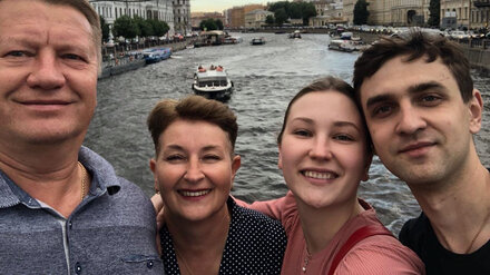 В Волгограде простились с известной семьёй врачей, погибшей в ДТП на воронежской трассе