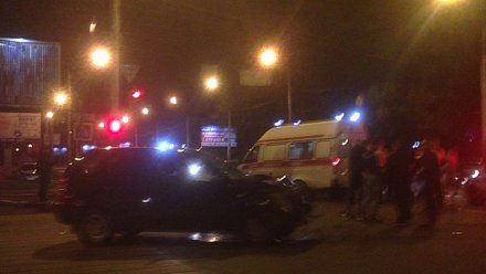 В Воронеже в ночном ДТП на Брусилова пострадала 2-летняя девочка