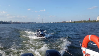 Хозяина и водителя гидроцикла оштрафовали за езду по Воронежскому водохранилищу