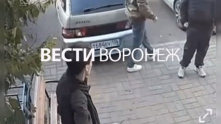 В Воронеже 16-летнюю жертву буллинга выпустили из СИЗО после нападения на обидчика