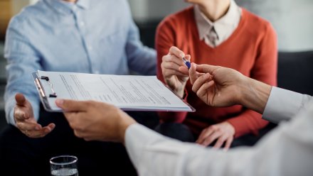 Россияне получили 262 млрд рублей выплат от СберСтрахования жизни