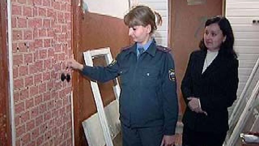 Ровно год исполняется подразделению школьных инспекторов