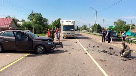 В Воронежской области трое детей после ДТП попали в больницу