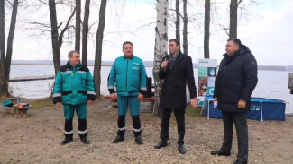 В Воронежское водохранилище выпустили 80 тыс. мальков толстолобика и сазана