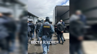 500 арендаторов устроили протест из-за закрытия Алексеевского рынка в Воронеже