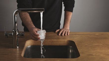 Опасную для питья воду обнаружили в Новой Усмани