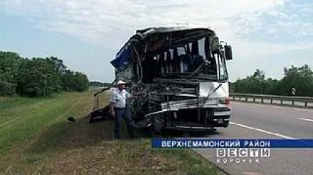 Целый день медики боролись за жизни пострадавших в ДТП на трассе "Дон"