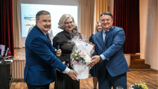 Нововоронежская АЭС: первая школа Нововоронежа отпраздновала юбилей