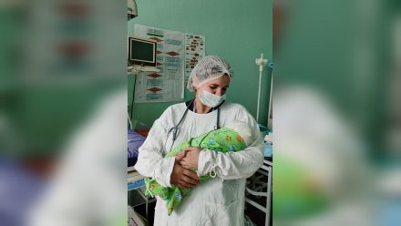 Женщина на восьмом месяце беременности пострадала в страшном ДТП в Воронеже